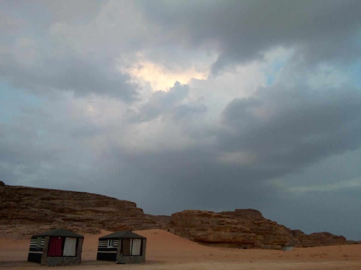 Mozoon Camp Hotel Wadi Rum Exterior foto