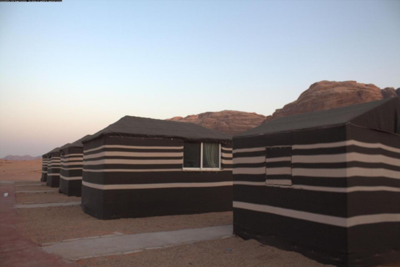 Mozoon Camp Hotel Wadi Rum Exterior foto